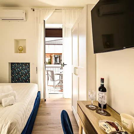 Πανσιόν Marty - Luxury