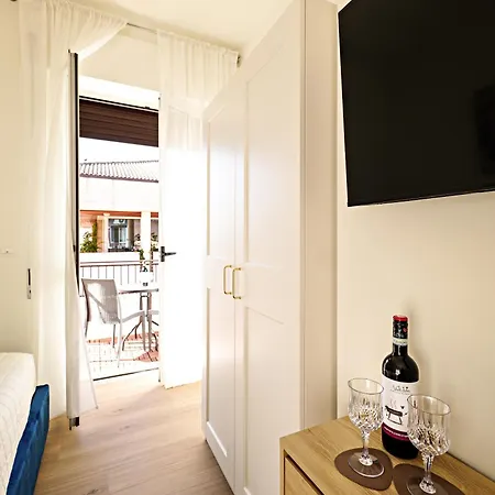 Marty - Luxury Guest house