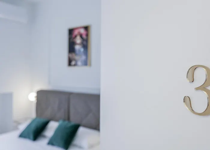 Marty - Luxury פסקרה